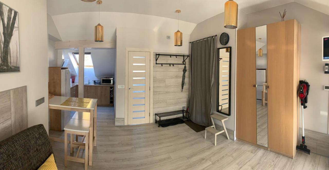 Kanto Studija Κλαϊπέντα Εξωτερικό φωτογραφία